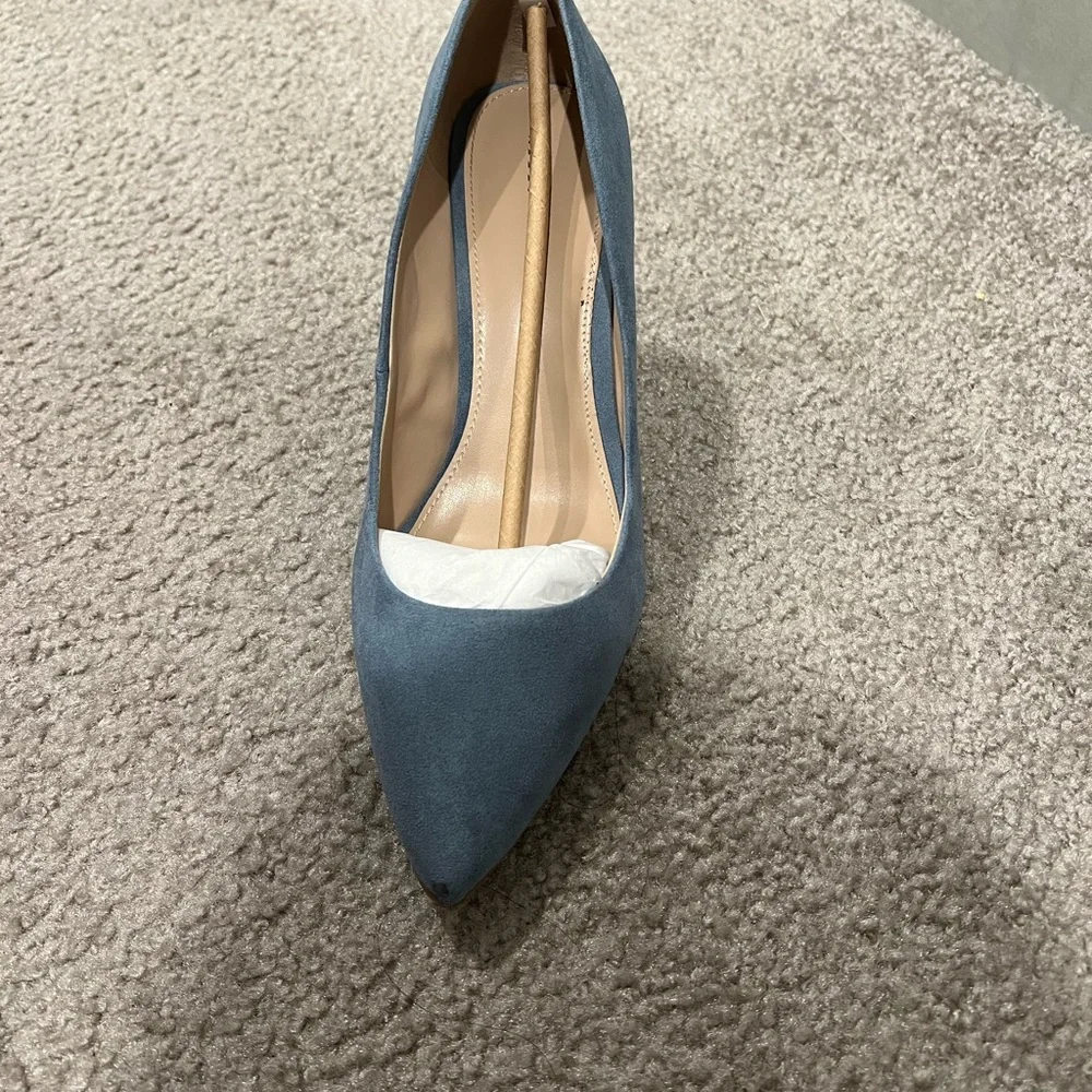 Kelly and Katie pump Heels - Picture 4 of 5
